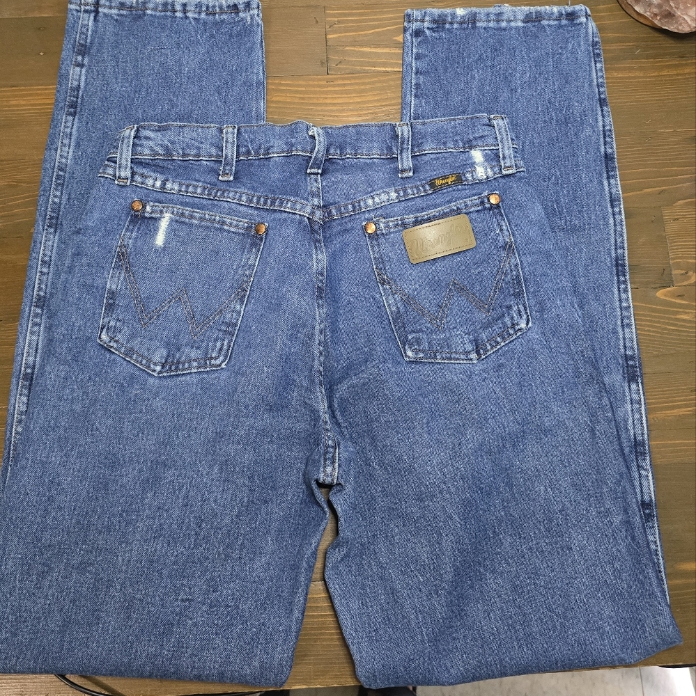 Wrangler Blue Relaxed Fit Jeans with Distressed Details